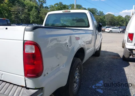 2010 Ford F-250 Xl/Xlt из США, поврежденный, VIN 1FTSF2AR6AEB13519